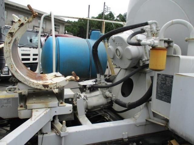 ISUZU GIGA 2013 Image 31