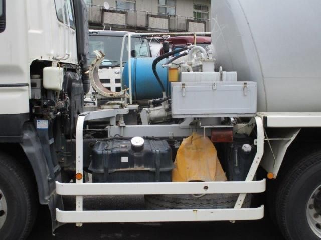 ISUZU GIGA 2013 Image 31