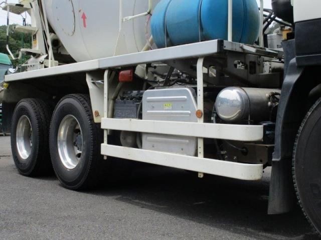 ISUZU GIGA 2013 Image 31