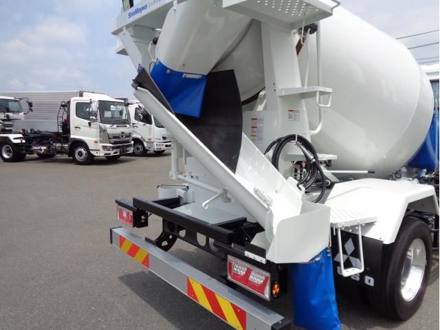 MITSUBISHI FUSOU FIGHTER 2023 Image 31