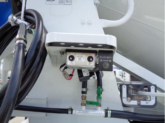 MITSUBISHI FUSOU FIGHTER 2023 Image 31