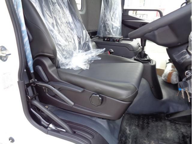 MITSUBISHI FUSOU FIGHTER 2023 Image 31