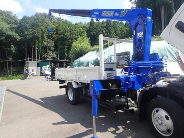 HINO DUTRO 2010 Image 31