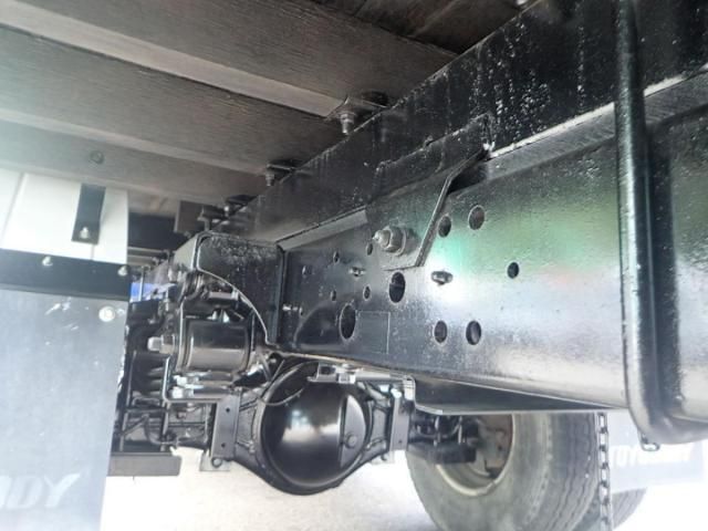 HINO DUTRO 2010 Image 31