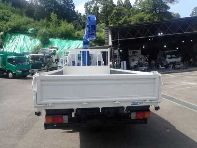 HINO DUTRO 2010 Image 31