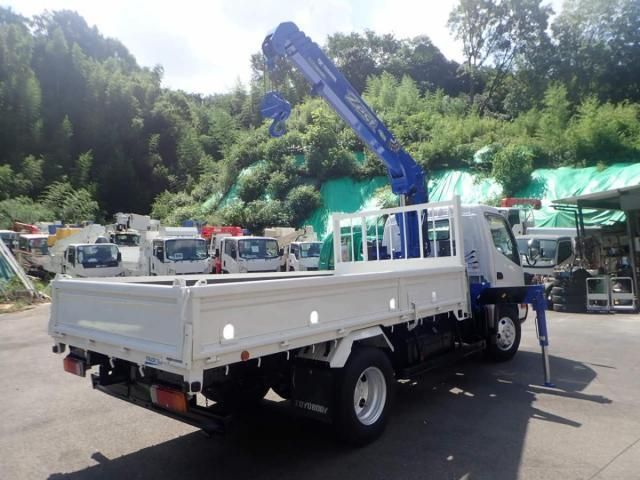 HINO DUTRO 2010 Image 31