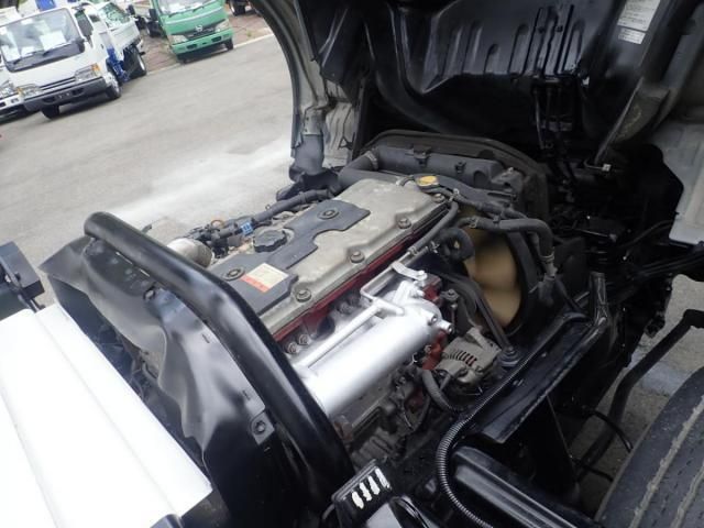 HINO DUTRO 2006 Image 31