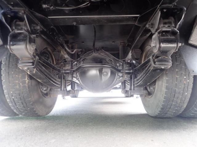 HINO DUTRO 2006 Image 31