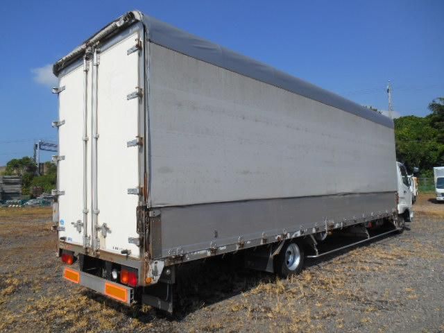 MITSUBISHI FUSOU FIGHTER 2011 Image 31