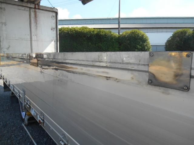 MITSUBISHI FUSOU FIGHTER 2011 Image 31