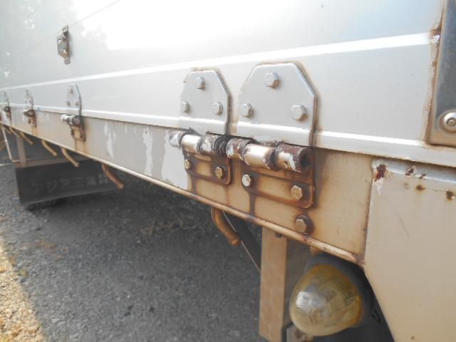 MITSUBISHI FUSOU FIGHTER 2011 Image 31