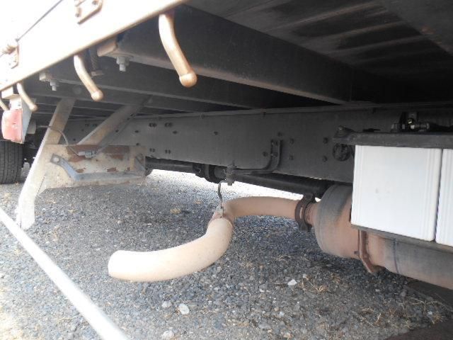 MITSUBISHI FUSOU FIGHTER 2011 Image 31