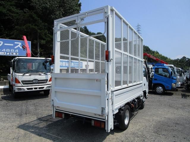 ISUZU ELF 2012 Image 31