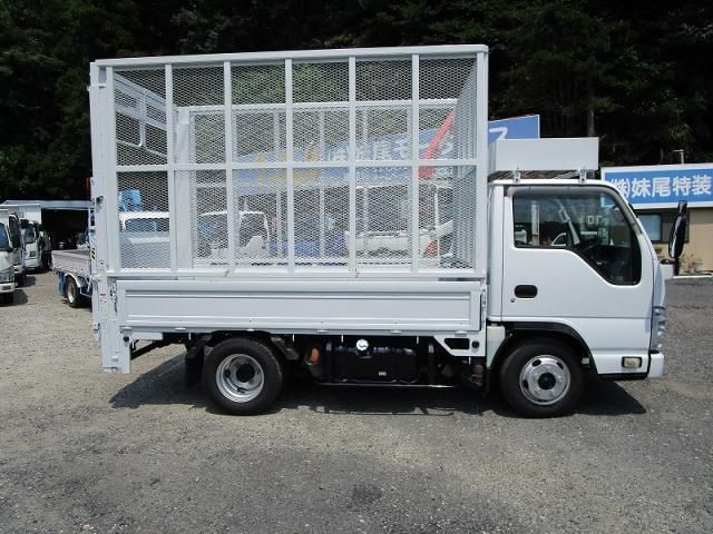 ISUZU ELF 2012 Image 31