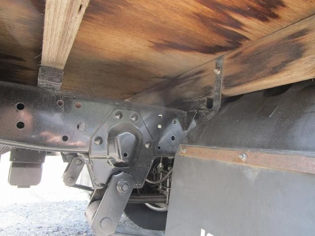 ISUZU ELF 2012 Image 31