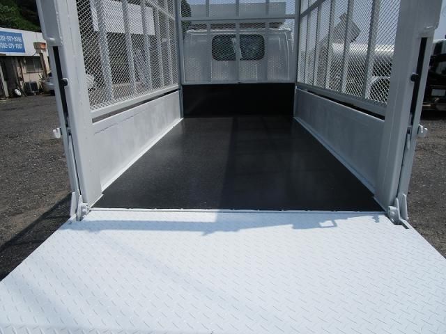 ISUZU ELF 2012 Image 31