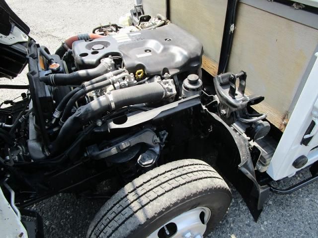 ISUZU ELF 2012 Image 31