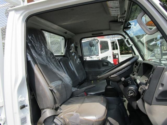 ISUZU ELF 2012 Image 31