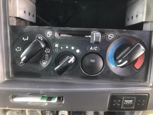 ISUZU FORWARD 2010 Image 31