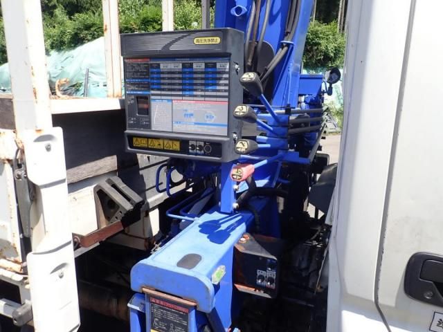 HINO DUTRO 2013 Image 31