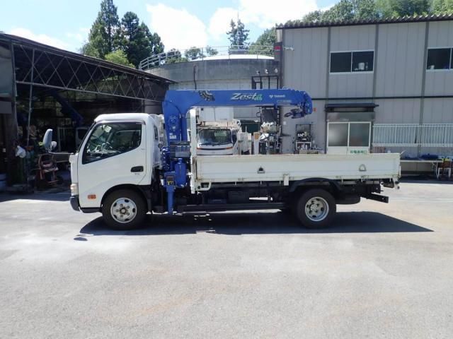 HINO DUTRO 2013 Image 31