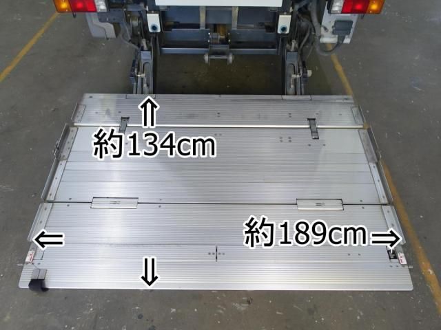 MITSUBISHI CANTER 2013 Image 31