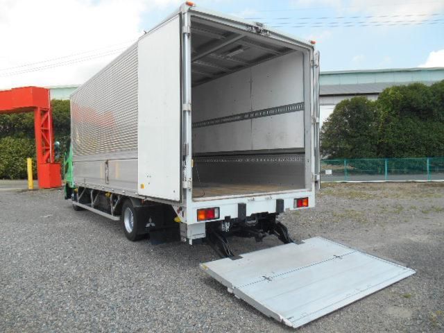 MITSUBISHI FUSOU FIGHTER 2018 Image 31