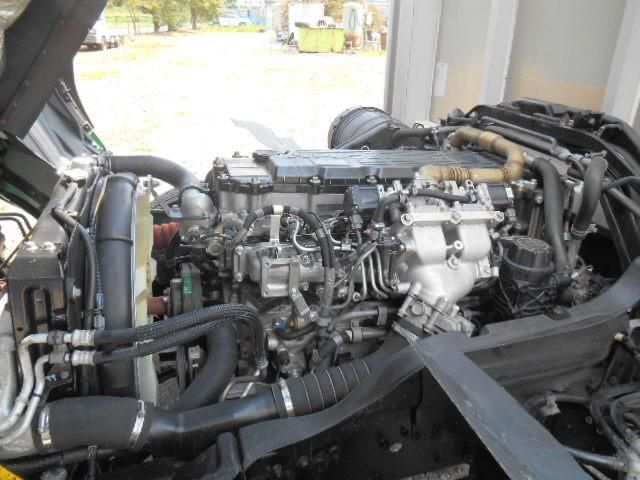 MITSUBISHI FUSOU FIGHTER 2018 Image 31