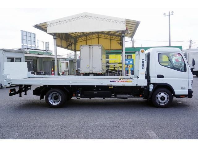 MITSUBISHI CANTER 2024 Image 31