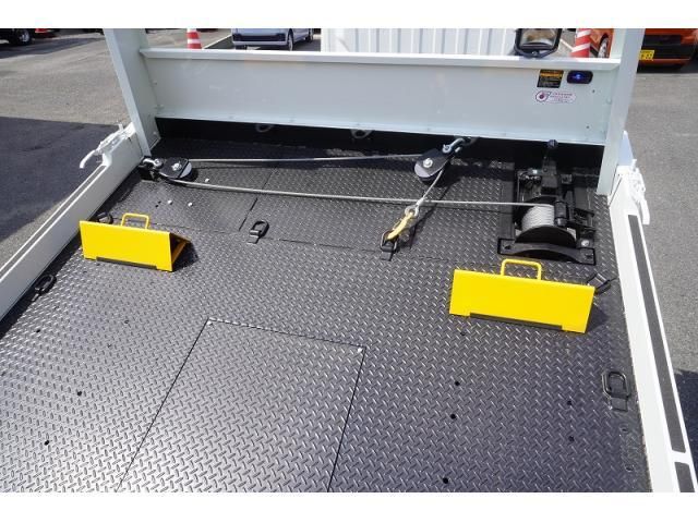 MITSUBISHI CANTER 2024 Image 31