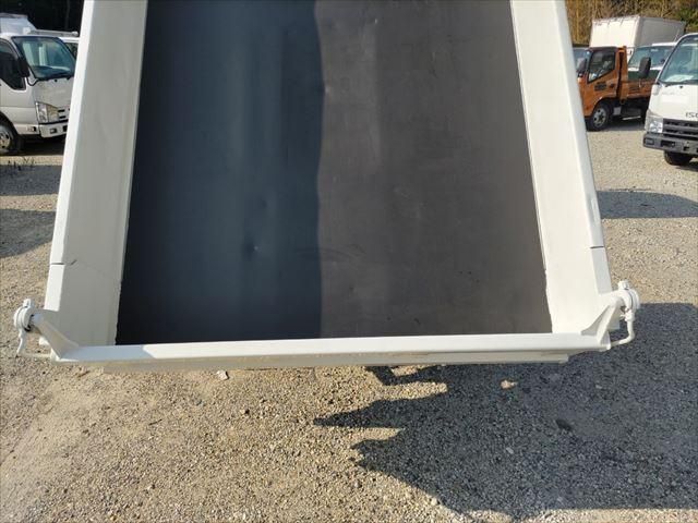 ISUZU ELF 2013 Image 31