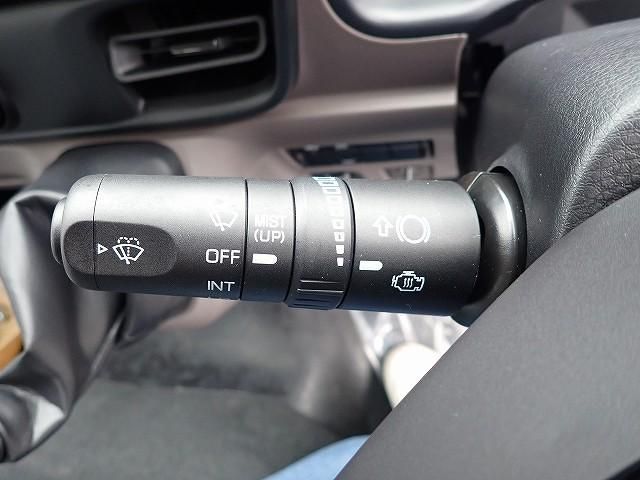 MITSUBISHI CANTER 2024 Image 31