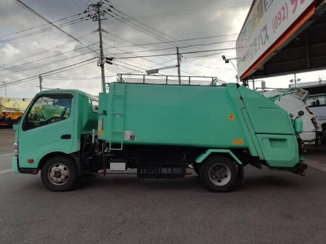 HINO DUTRO 2015 Image 31