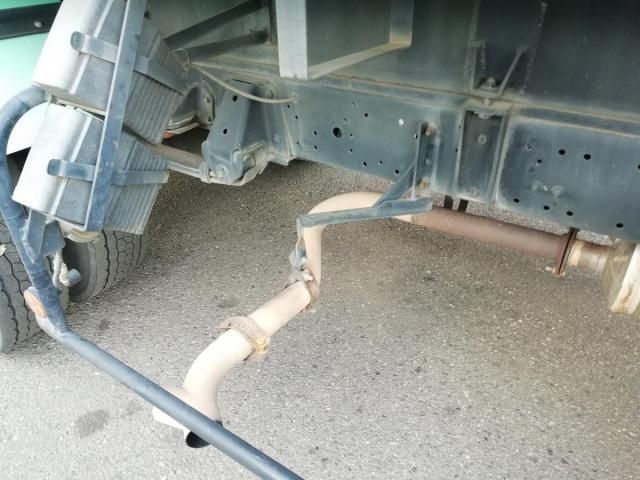 HINO DUTRO 2015 Image 31