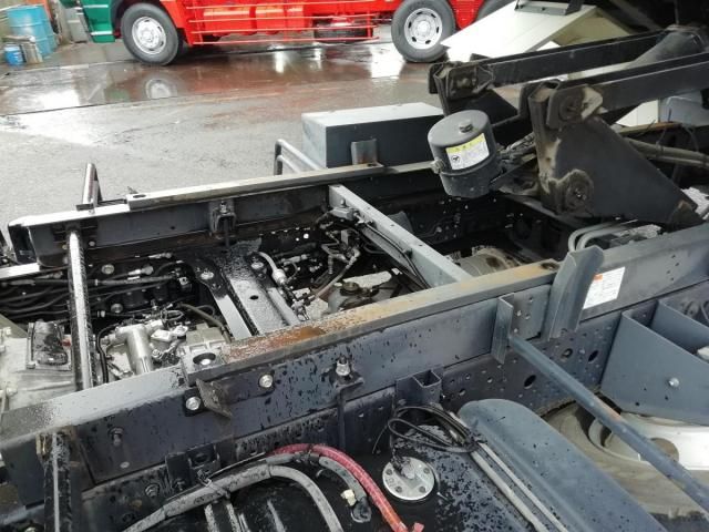 ISUZU FORWARD 2017 Image 31