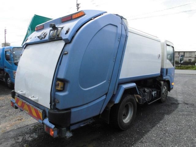 ISUZU ELF 2014 Image 31