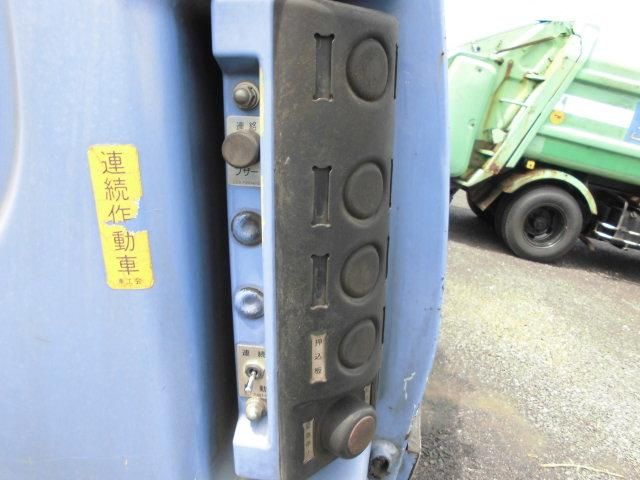 ISUZU ELF 2014 Image 31