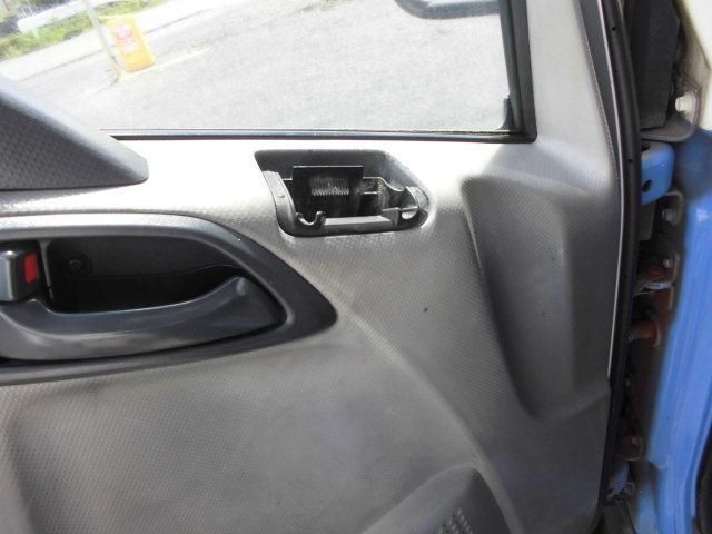 ISUZU ELF 2014 Image 31