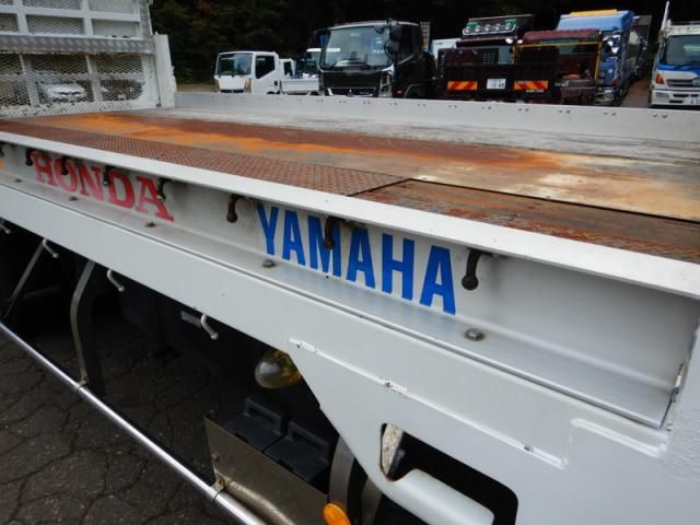 MITSUBISHI CANTER 2013 Image 31