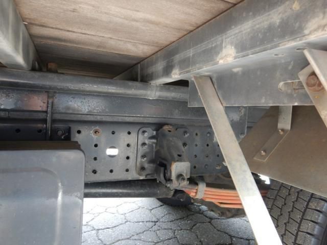 MITSUBISHI CANTER 2013 Image 31