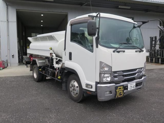 ISUZU FORWARD 2017 Image 31