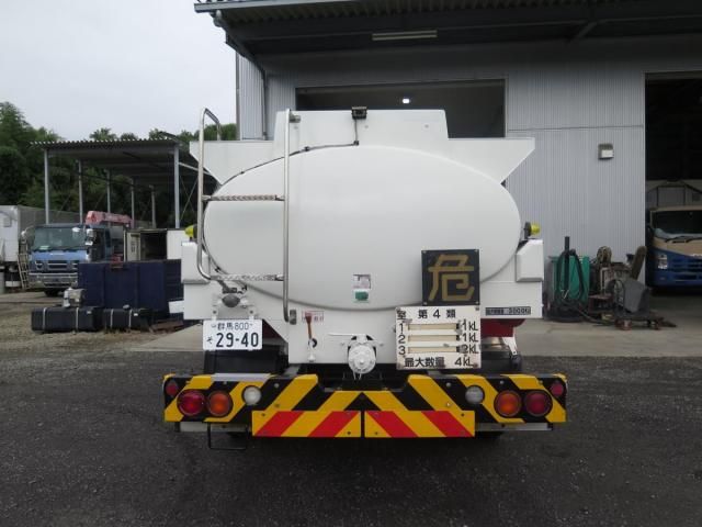 ISUZU FORWARD 2017 Image 31