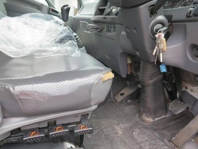 ISUZU FORWARD 2017 Image 31