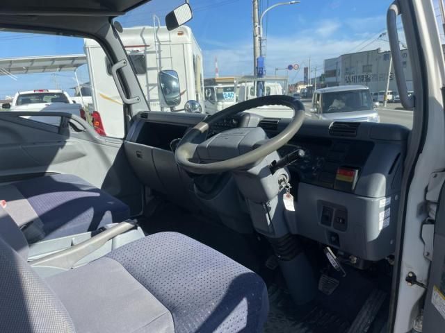 MITSUBISHI CANTER 2006 Image 31