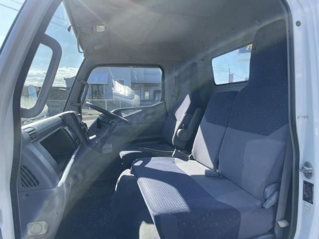 MITSUBISHI CANTER 2006 Image 31