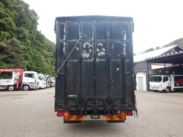 MITSUBISHI FUSOU FIGHTER 2003 Image 31