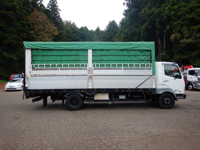 MITSUBISHI FUSOU FIGHTER 2003 Image 31