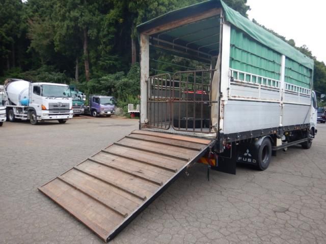 MITSUBISHI FUSOU FIGHTER 2003 Image 31