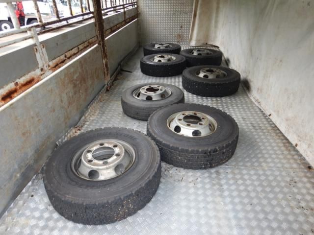 MITSUBISHI FUSOU FIGHTER 2003 Image 31