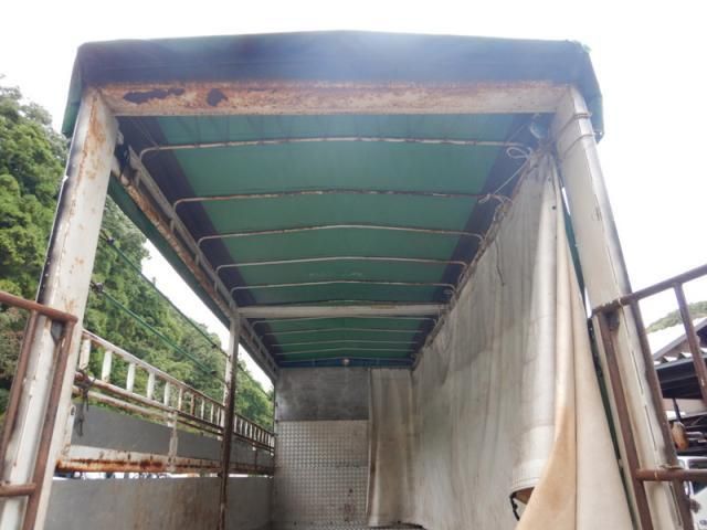 MITSUBISHI FUSOU FIGHTER 2003 Image 31